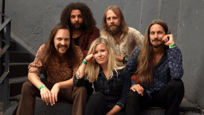 Siena Root - with Lisa Lystam